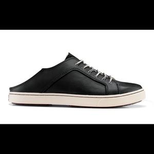 OluKai Oneo Navy/ Black Leather Shoes